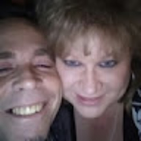 Meet your Posher, Kimberly - Picture 1 of 1